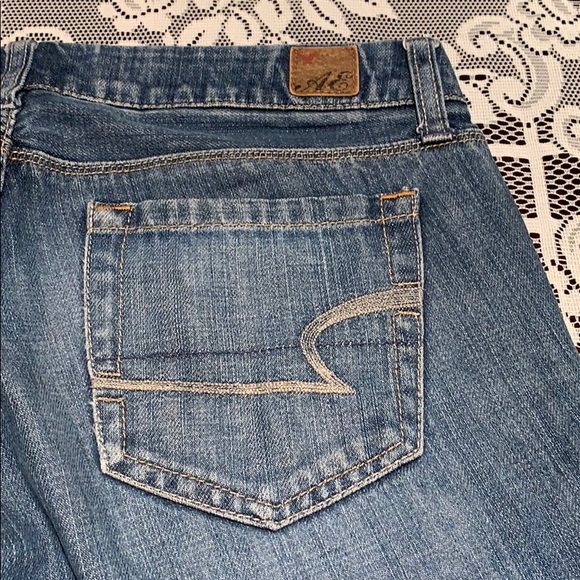 American Eagle Flare Jeans Size 4 - Picture 3 of 4